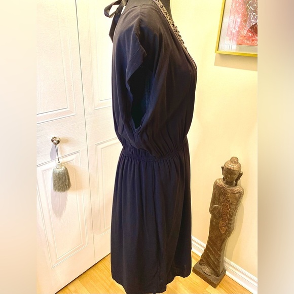 Old Navy black tunic dress with elastic cinch waist. Back keyhole  button - Picture 6 of 12